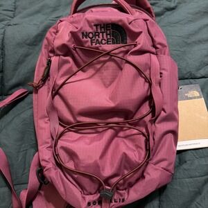 NWT- THE NORTH FACE Borealis Sling Bag in Cyber Berry